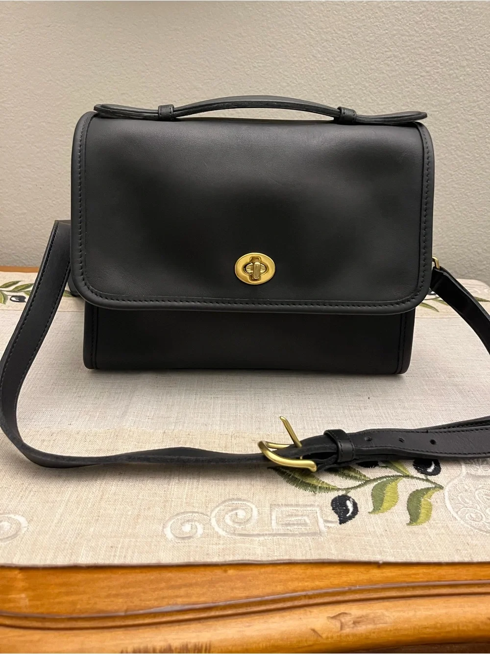 Vintage Coach Court Bag top handle #9870